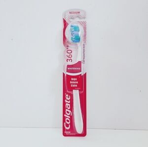🍭7/$15 Colgate 360 Whitening Toothbrush Medium